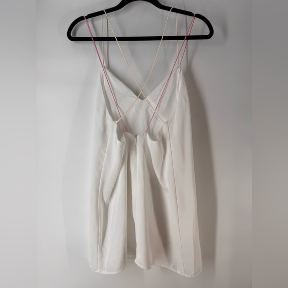 SUPERDOWN Breanna V-Neck Strappy Shift Mini Dress White Size Small - Picture 6 of 12